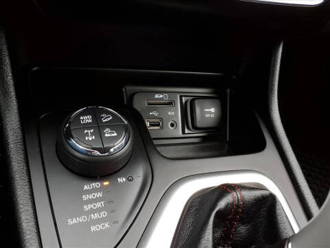 2017 Jeep Cherokee Trailhawk