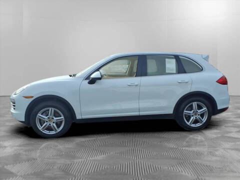 2014 Porsche Cayenne Platinum