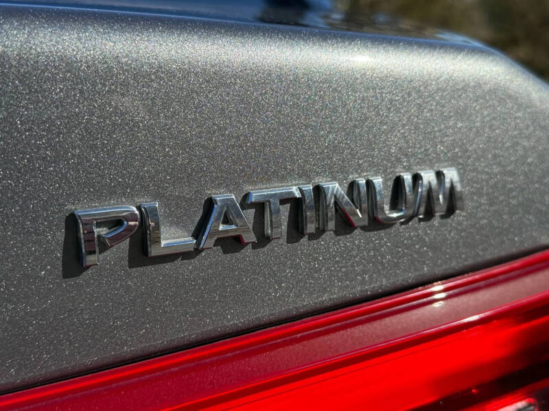 2017 Nissan Maxima Platinum