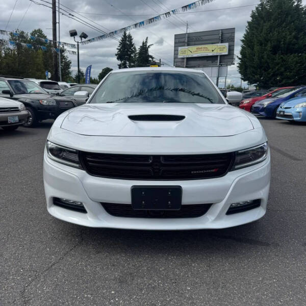 2015 Dodge Charger SXT