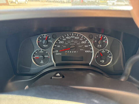 2025 Chevrolet Express 2500