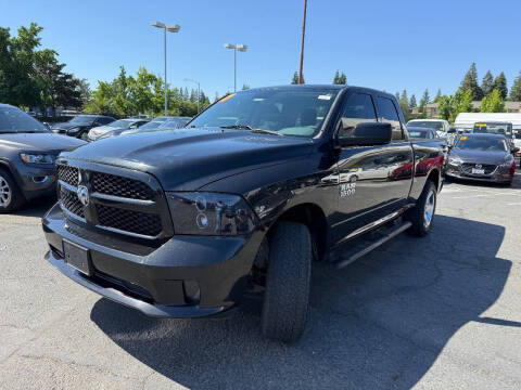 2017 RAM 1500 Express