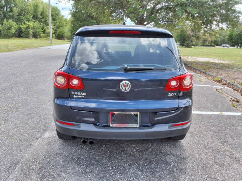 2011 Volkswagen Tiguan S