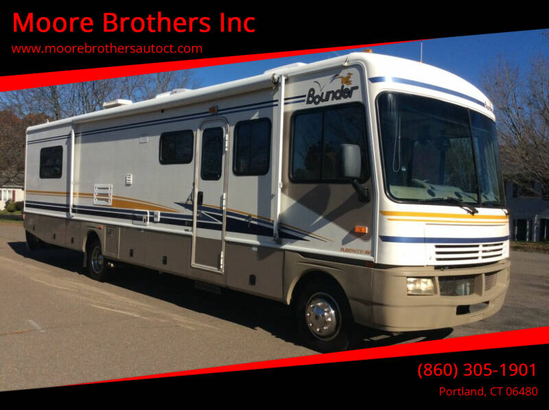 2003 Fleetwood Bounder for sale at Moore Brothers Inc in Portland CT