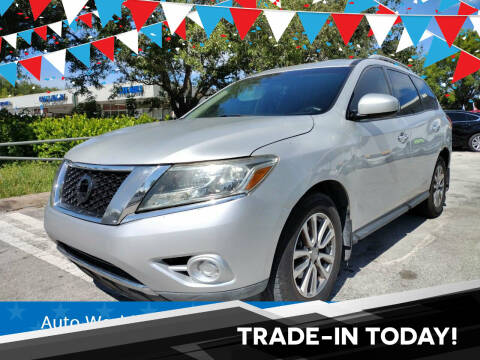 2016 Nissan Pathfinder for sale at Auto World US Corp in Plantation FL