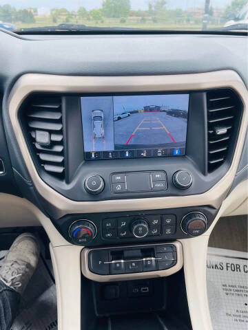 2021 GMC Acadia Denali