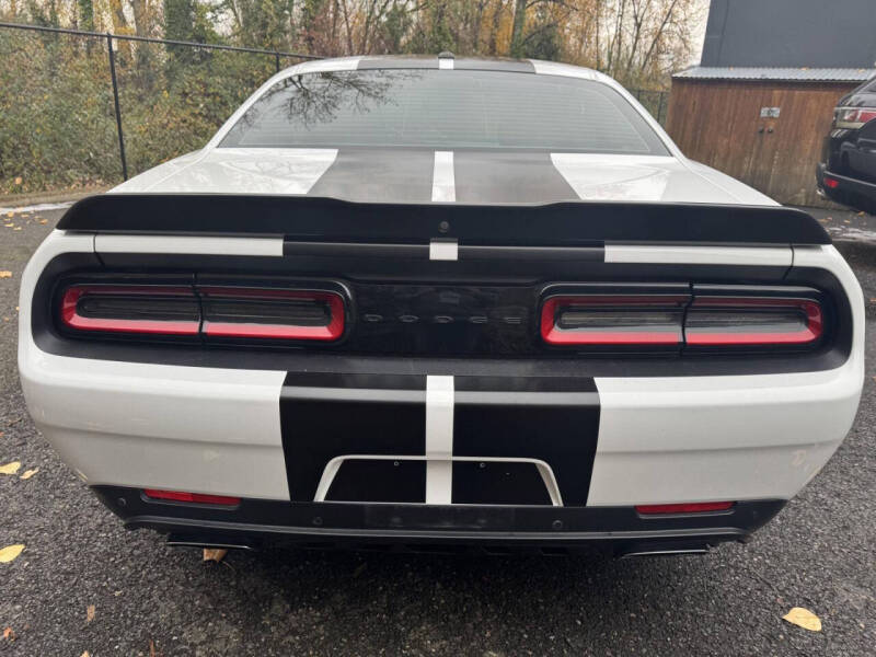 2022 Dodge Challenger R/T