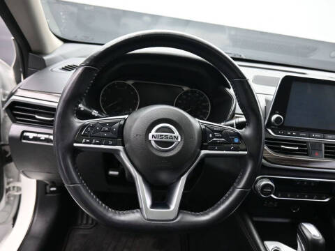 2020 Nissan Altima 2.0 Platinum