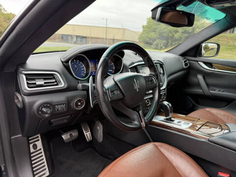 2014 Maserati Ghibli