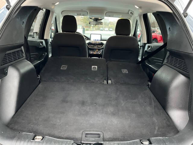 2022 Ford Escape Plug-In Hybrid SE