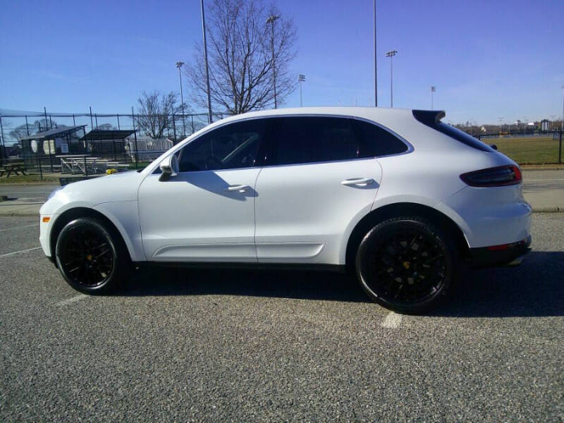 2017 Porsche Macan S