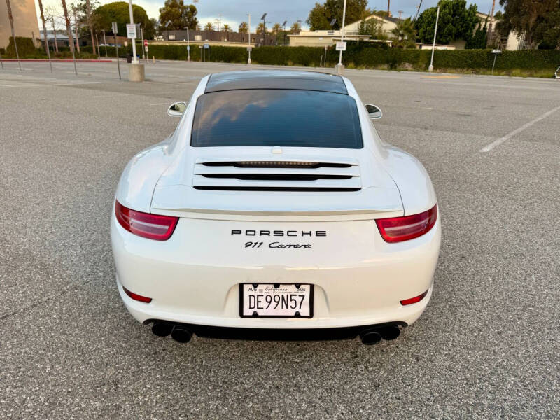 2015 Porsche 911
