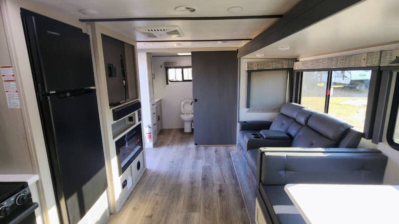 2023 Forest River Salem Hemisphere