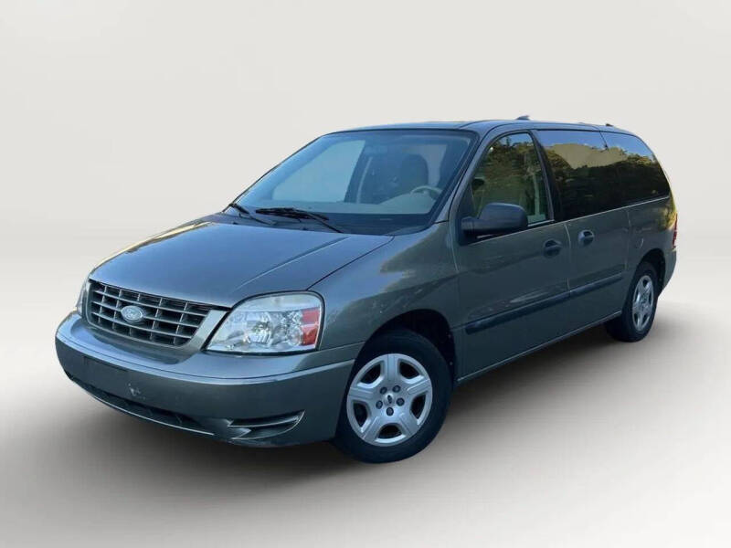 2004 Ford Freestar SE