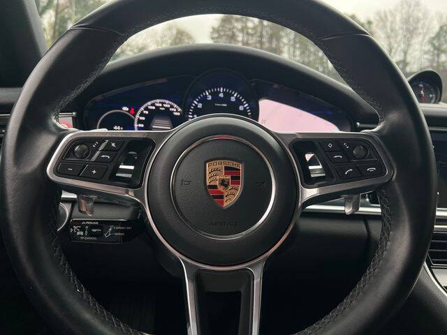 2019 Porsche Panamera