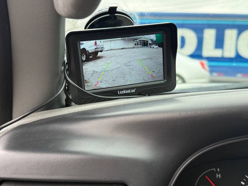 2005 Ford Excursion XLT