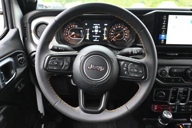 2024 Jeep Gladiator Willys