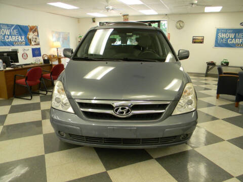 2008 Hyundai Entourage Limited