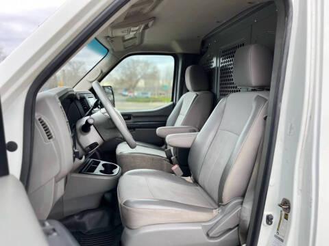 2018 Nissan NV