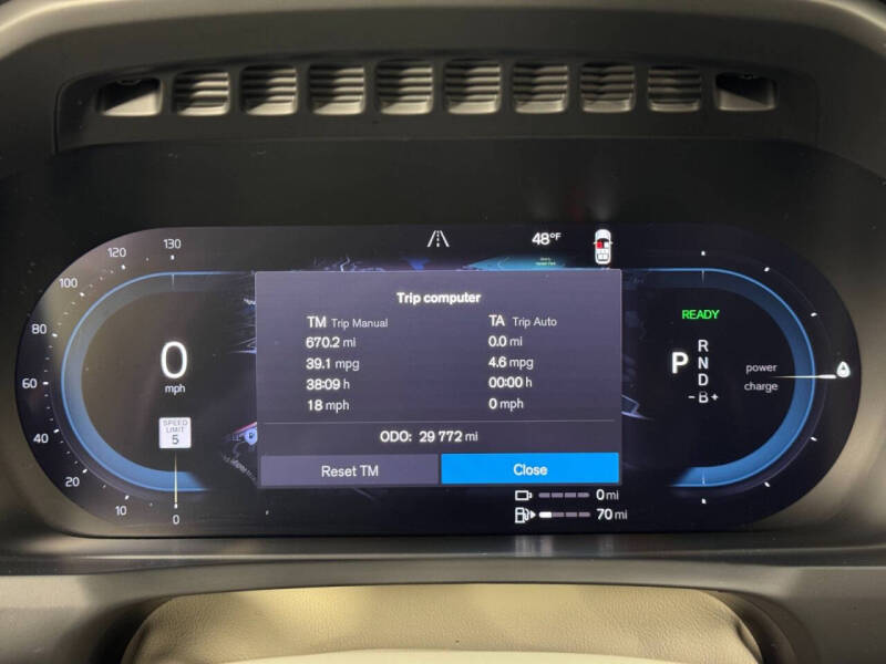 2023 Volvo XC90 Recharge T8 Ultimate Dark Theme