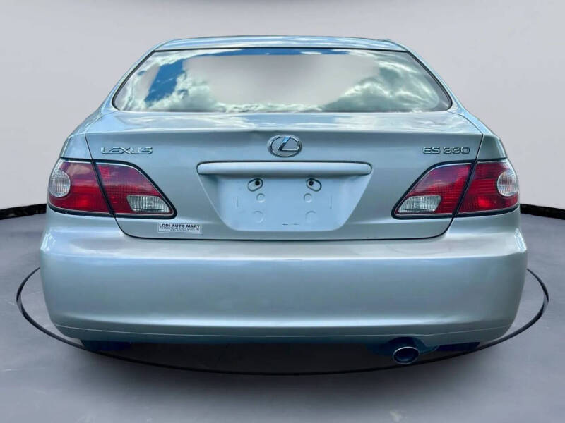 2004 Lexus ES 330