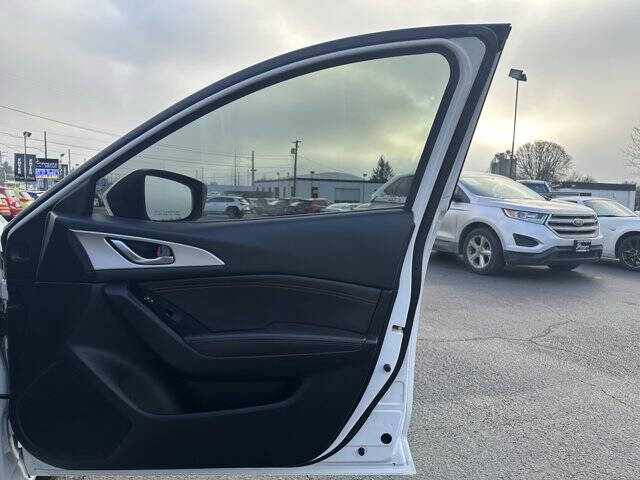 2017 Mazda MAZDA3 Touring 2.5