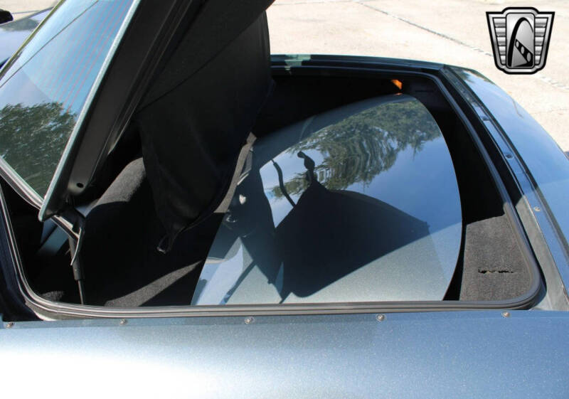 2004 Chevrolet Corvette