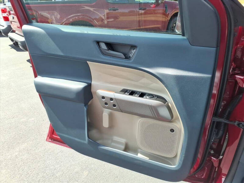 2025 Ford Maverick Lariat