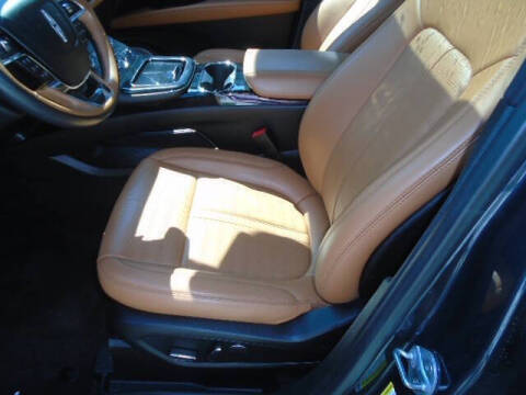 2022 Lincoln Nautilus Black Label