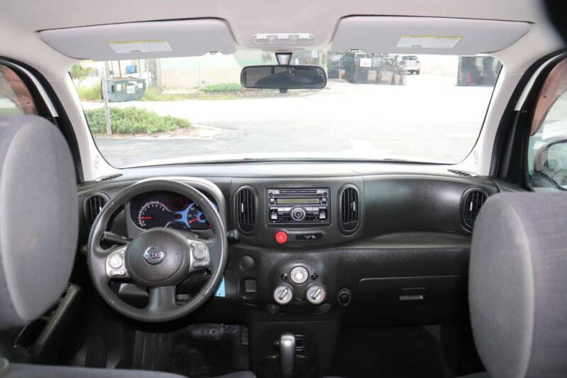 2010 Nissan cube