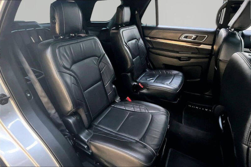 2018 Ford Explorer Platinum