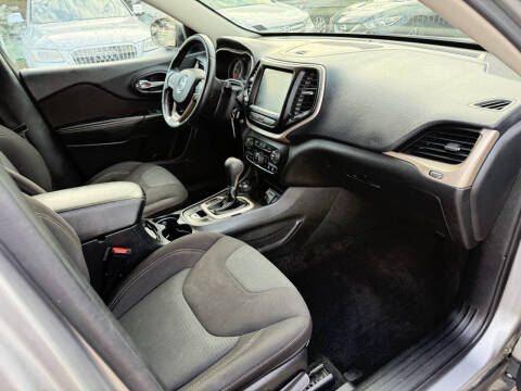 2016 Jeep Cherokee Latitude