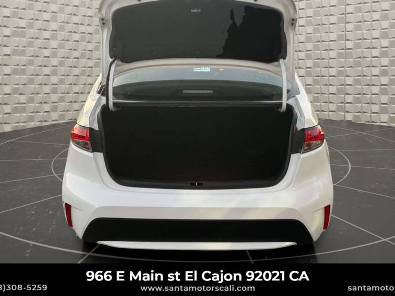 2022 Toyota Corolla LE