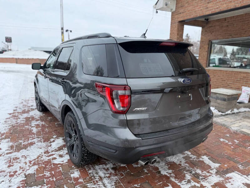 2019 Ford Explorer Sport