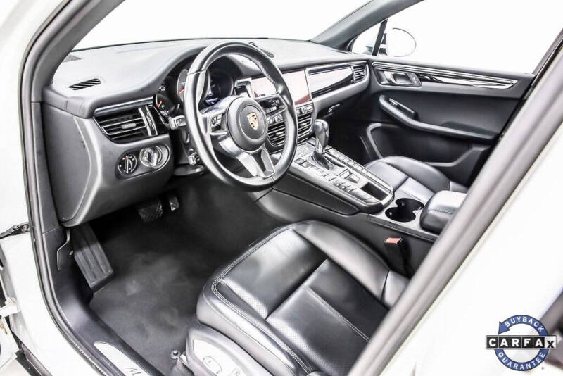 2021 Porsche Macan S