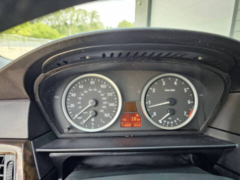 2004 BMW 5 Series 545i