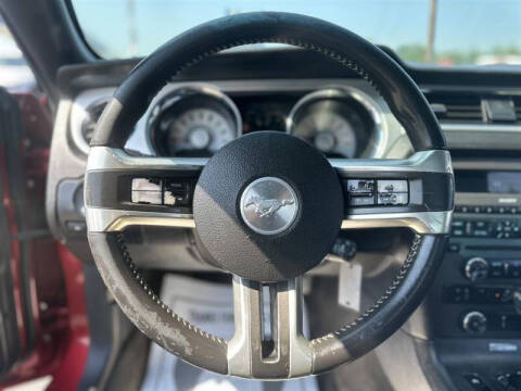 2011 Ford Mustang V6