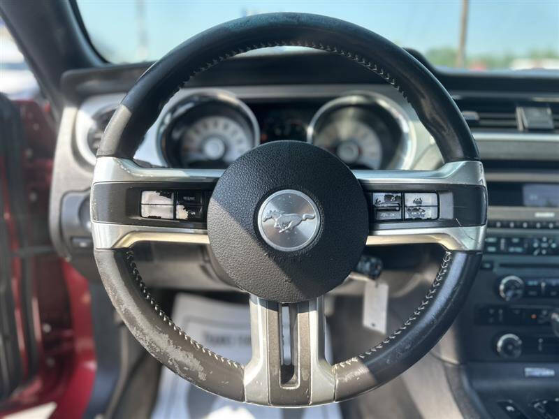 2011 Ford Mustang V6