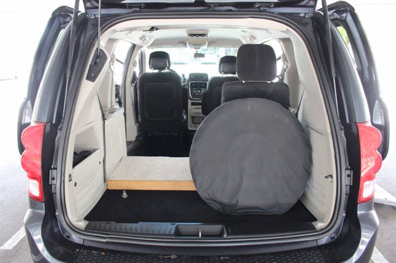 2013 Dodge Grand Caravan SXT
