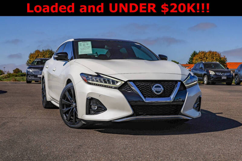 2019 Nissan Maxima SR