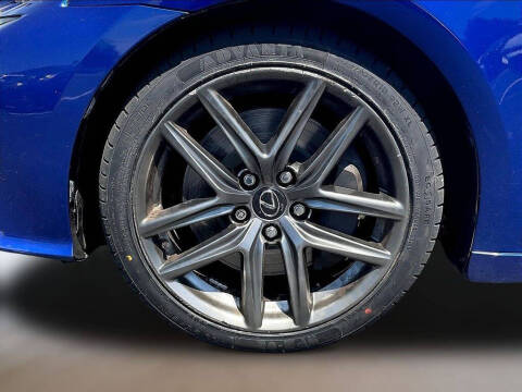 2016 Lexus IS 300