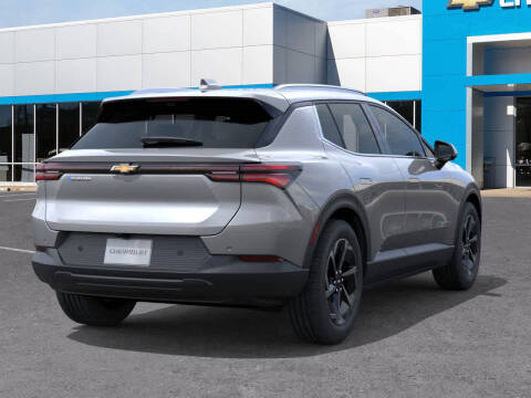 2026 Chevrolet Equinox EV LT 2