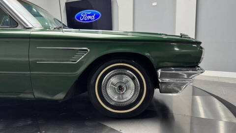 1965 Ford Thunderbird