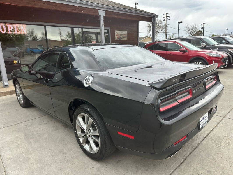 2020 Dodge Challenger SXT