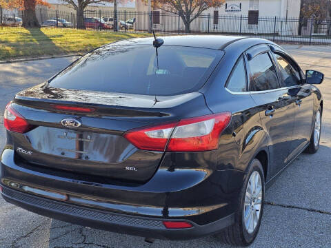 2012 Ford Focus SEL