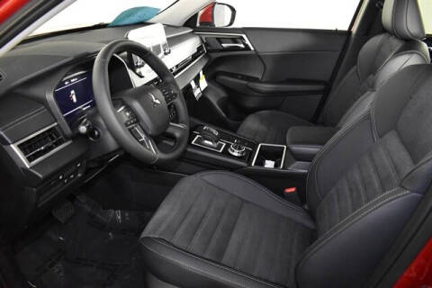 2025 Mitsubishi Outlander PHEV SE