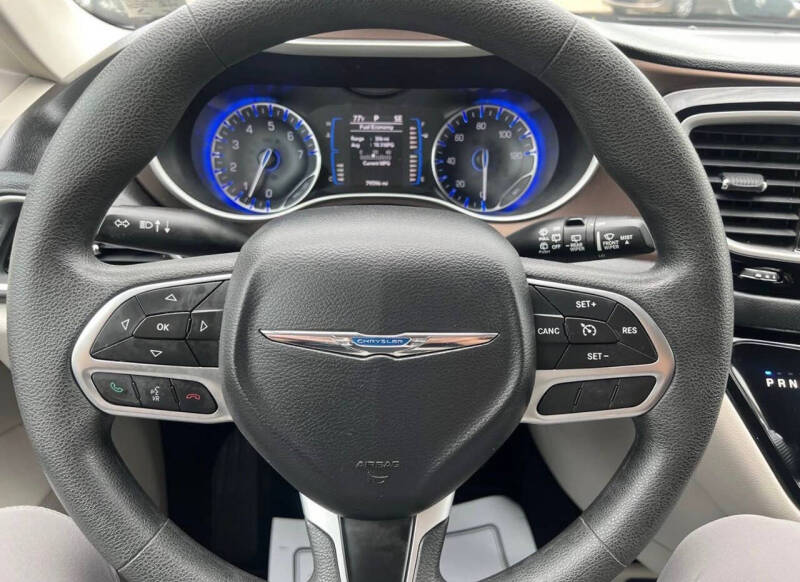 2017 Chrysler Pacifica Touring