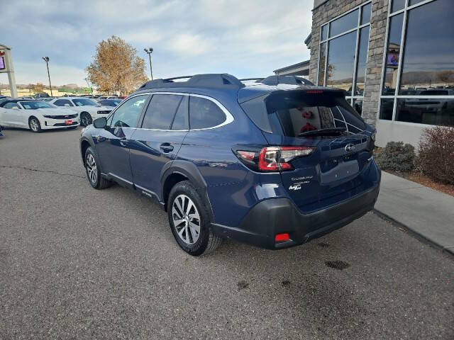 2023 Subaru Outback Premium