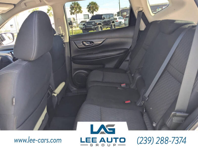 2020 Nissan Rogue SV