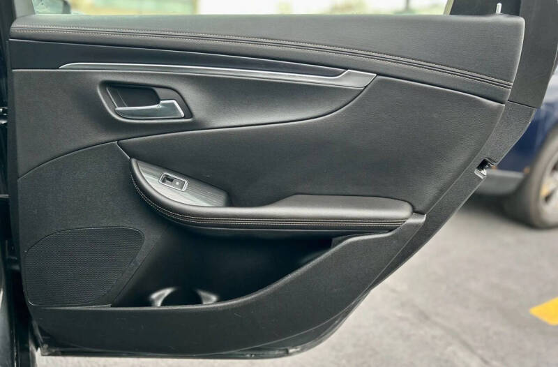 2019 Chevrolet Impala LT